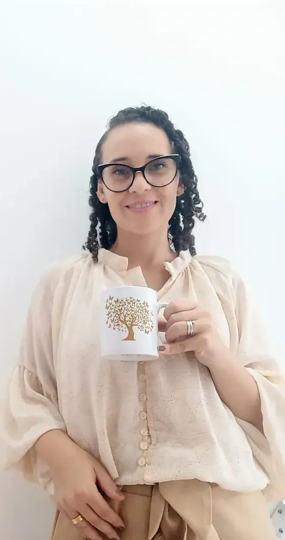 Ellen Guimarães — Psicóloga Infantil no Tatuapé
